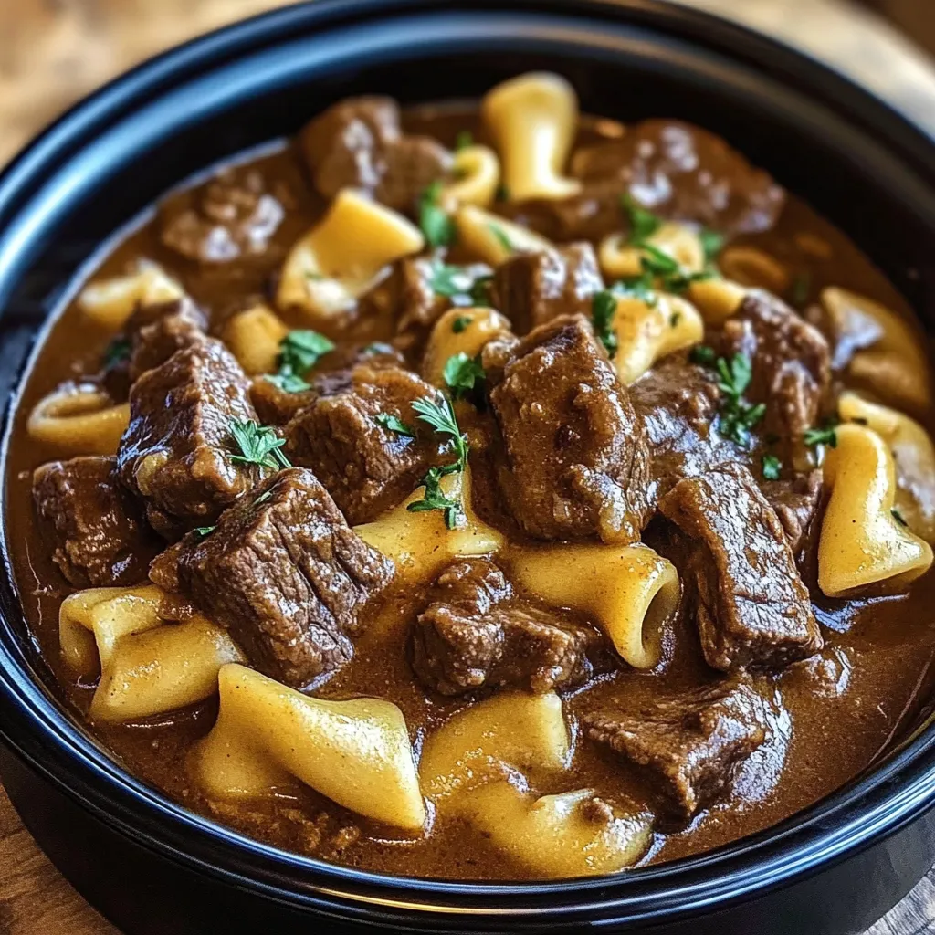 Slow Cooker Beef and Noodles